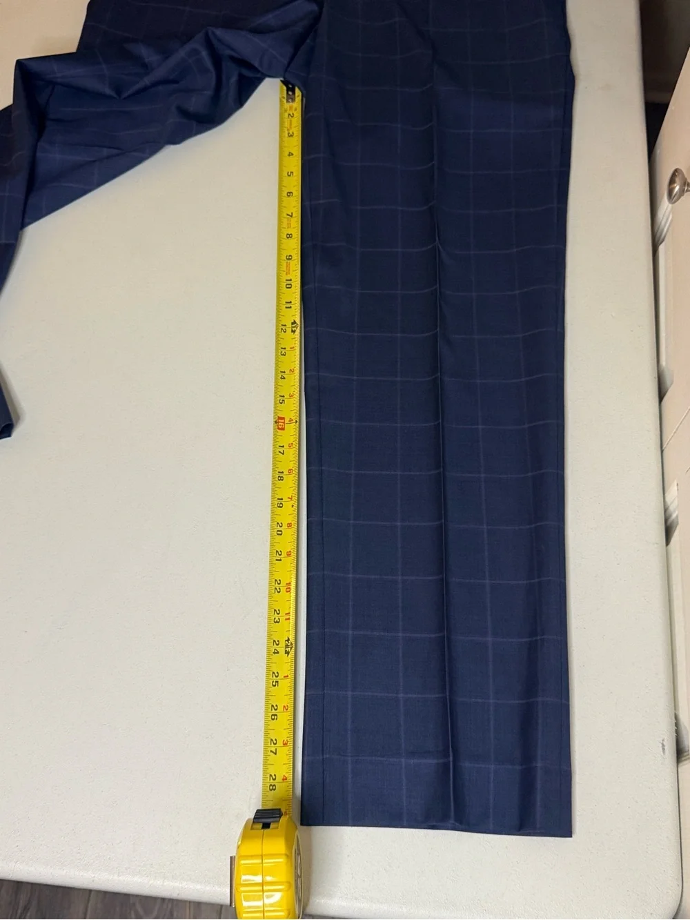 Aristo Eighteen Sterling Men’s 100% Wool Dress Pants Size 34 Navy Windowpane